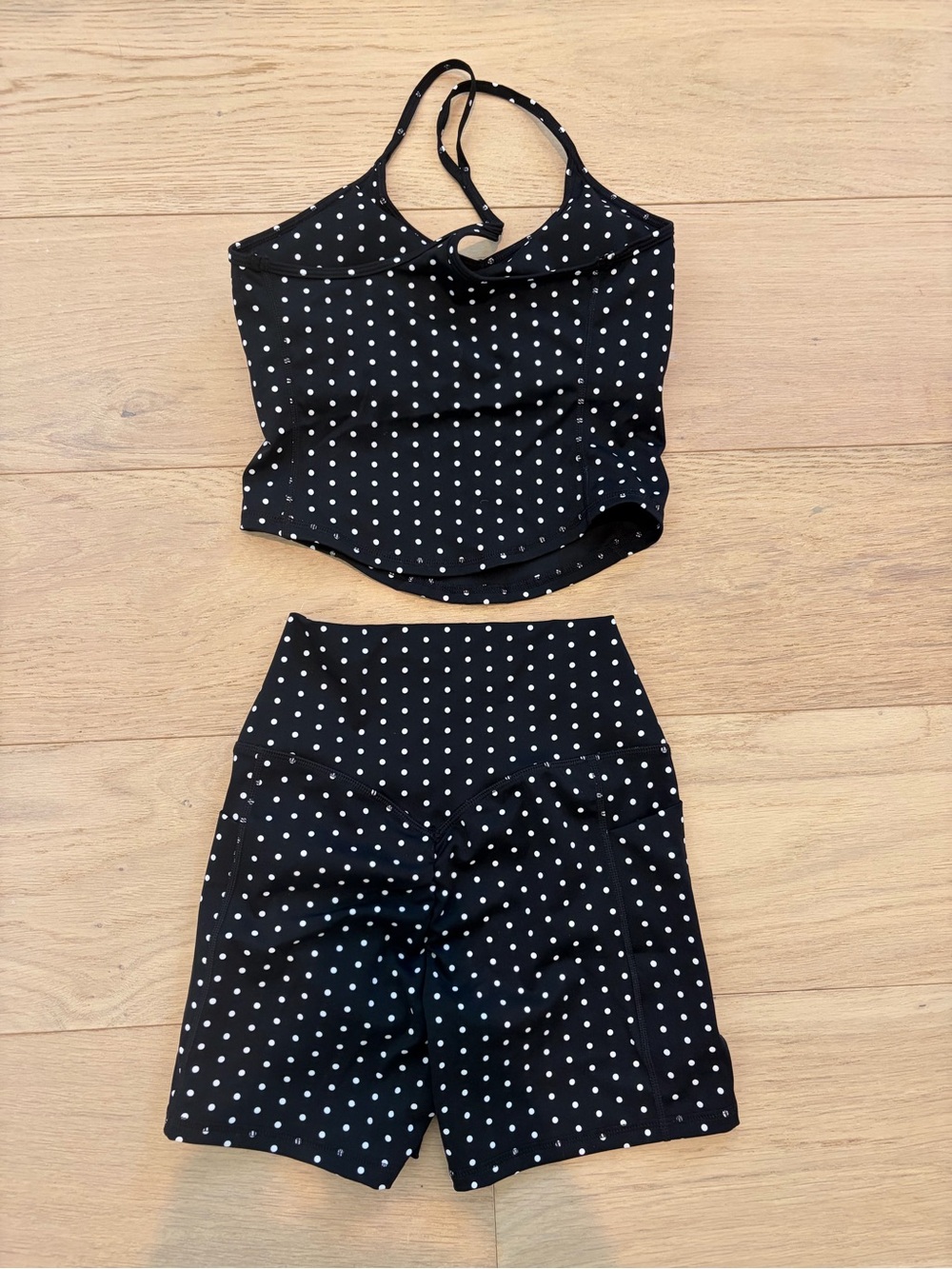 Workout Set- Size XS - Picture 2 of 2
